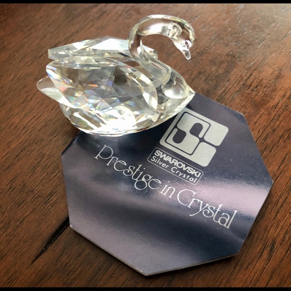 Swarovski Austrian Crystal Swan Figurine - Picture 1 of 4